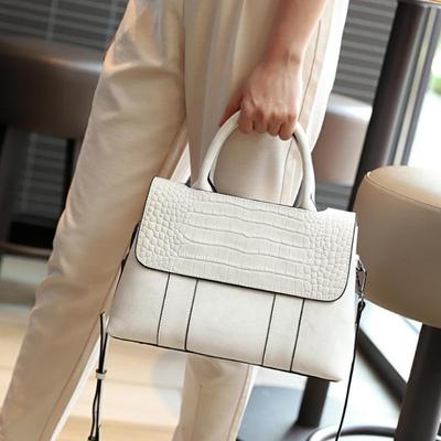 Europäische und Amerikanische Frühjahrs-/Sommer-Mode Damen Tasche Große Kapazität Reine Leder Handtasche