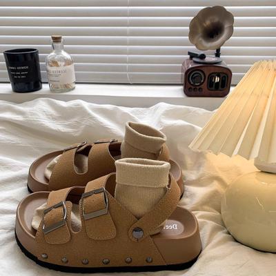 Retro sandalen met riemgesp, buitenkleding 2025 zomer nieuwe mode, hoogwaardig, dikke zool, veelzijdig, twee manieren om te dragen, coole slippers