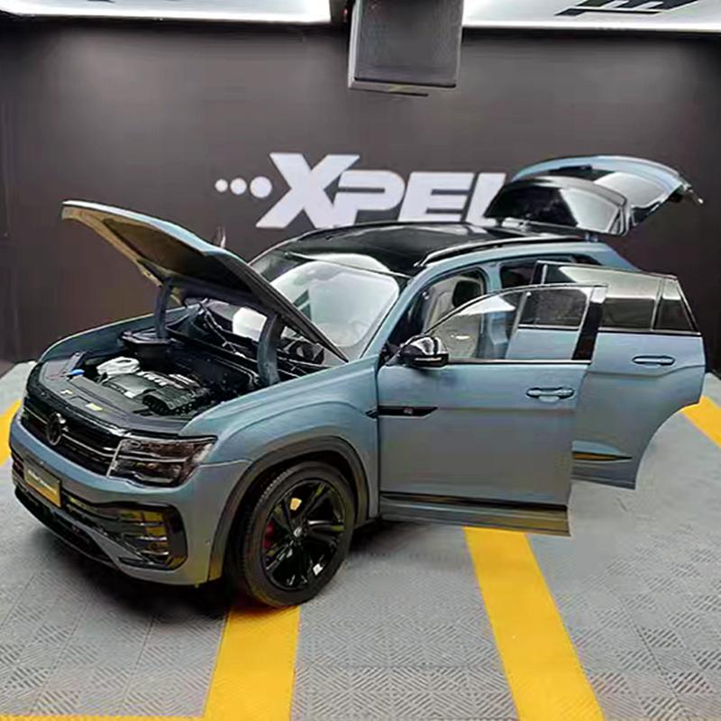 W241:18 Volkswagens Teramont X SUV Alloy Car Model Diecast Metal Vehicles Car Model Simulation Collection Childrens Gift Decoration