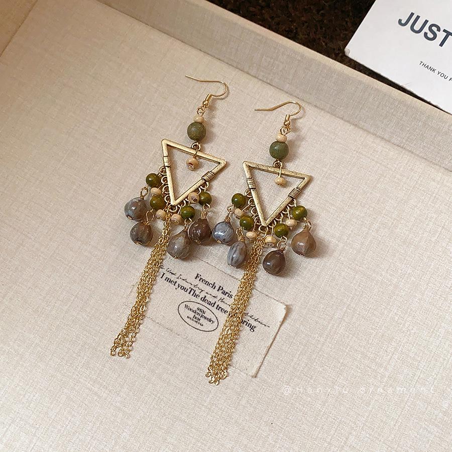 Silver Needle High-End Tassel Earrings – Elegant, Fashionable, Simple Design with a Unique Touch.