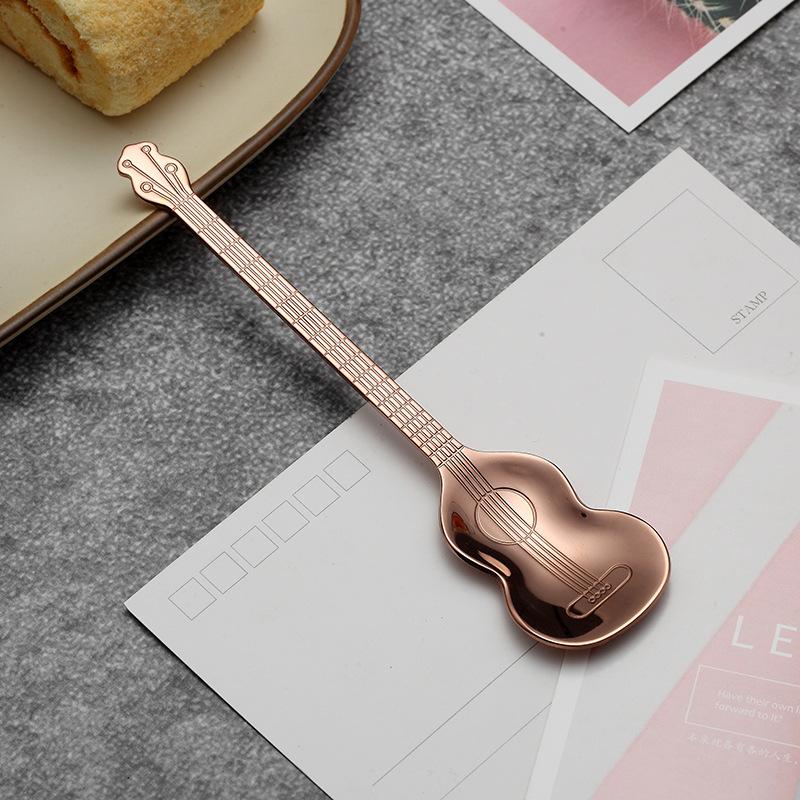 Gitarr Kafferörsked Rostfritt Stål Kreativ Mini Luta Teskedar Dessert Glassskopa Nya Köksredskap