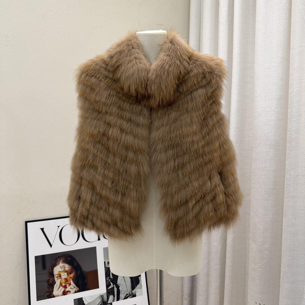 Out-of-season Fox Fur Car Strip Craftsmanship Stand-up Collar Fur Vest Women's Short Fur Jacket Winter Special