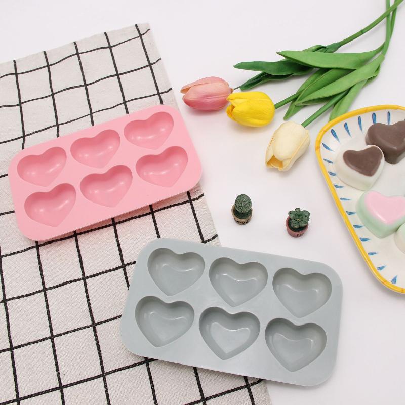 6-Kammer-Valentinstag-Herz-Silikon-Backform Liebe Schokolade Süßigkeiten Keks Eisform Niedliche Geschenke Seifenkerzen-Herstellungsset