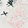 100 sztuk Mini kokardek z wstążki w różnych kolorach Urocze akcesoria do rękodzieła DIY do pakowania prezentów i dekoracji