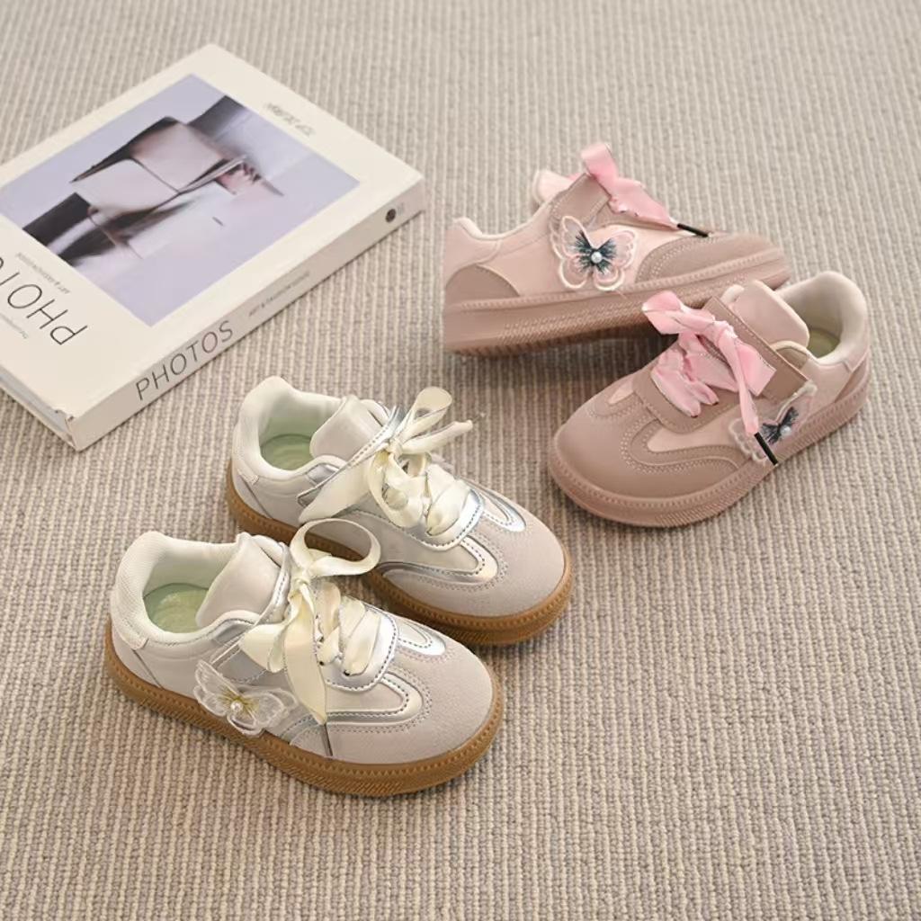 Girls' sports shoes mesh breathable casual shoes 2025 new spring and autumn children's board shoes girls soft-soled German training shoes tide