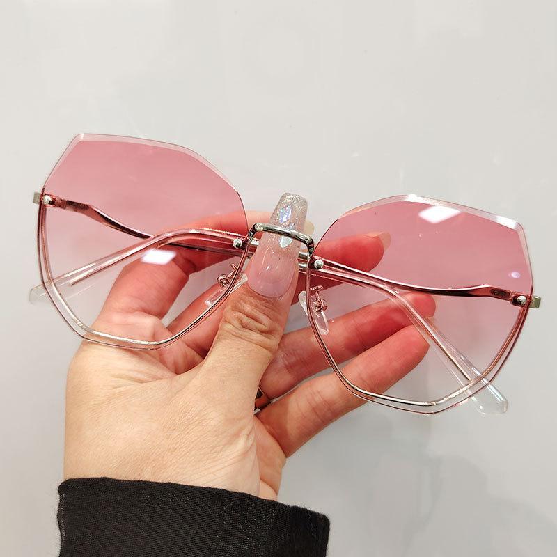 Fashion Sunglasses Women'S Summer High Sense Large Frame Showing Small Face Gradual Change Of Color Sunglasses Driving Polygonal Sunglasses