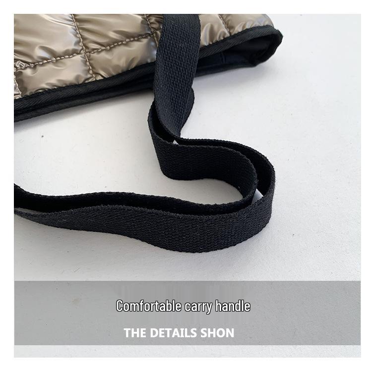 2025 Winter Versatile Influencer Shoulder Bag: Stylish Textured Makeup Tote