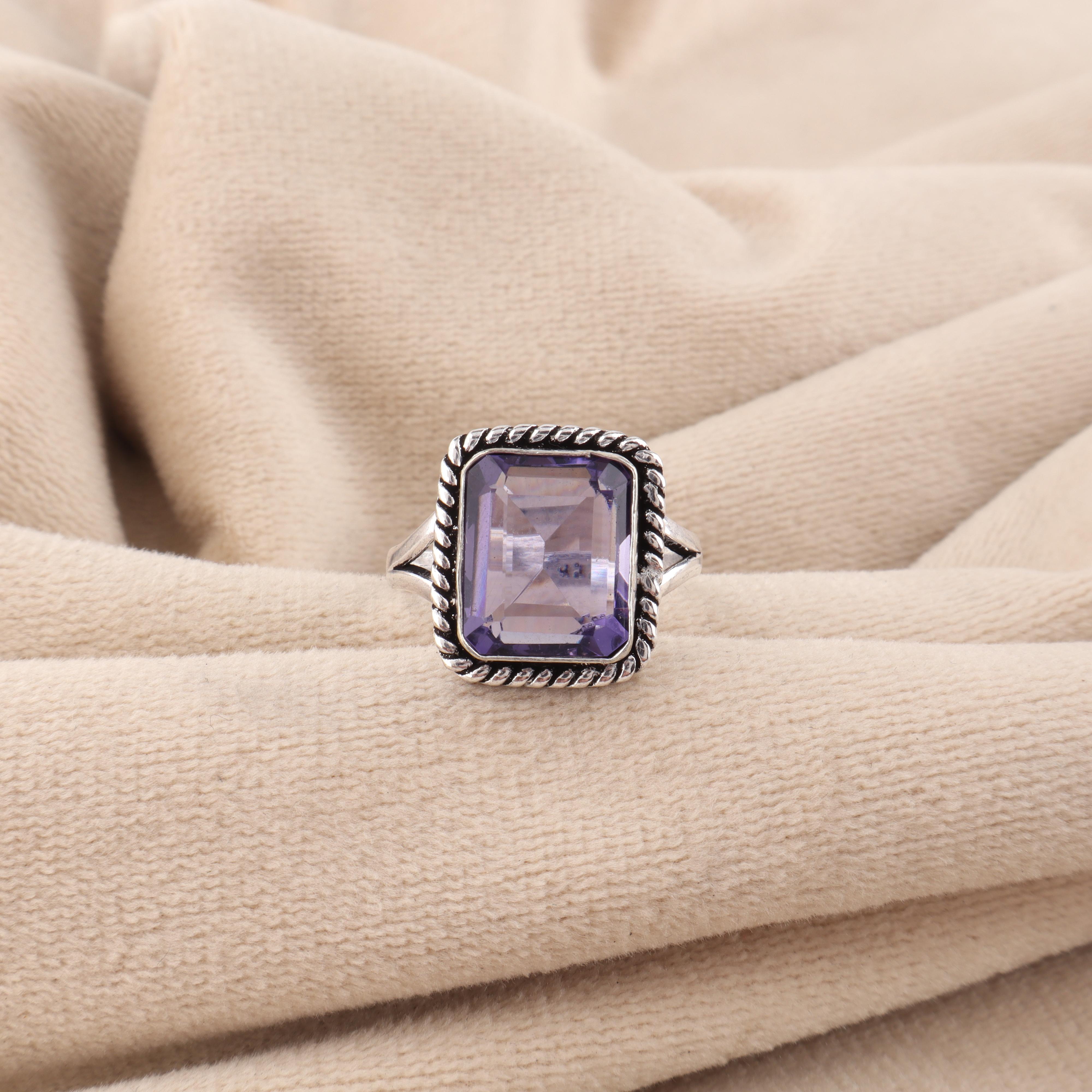 

Натуральний камінь іоліт 925 проби Срібло Ручна робота Жіночі прикраси Красива каблучка Подарунок для дружини RR-71-12 13