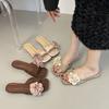 Mode Ny Stil Populära Sommar Damtofflor med Öppen Tå och Blomma Mode Damer Utomhus Koncisa Strandsemester Tofflor Zapatos Mujer