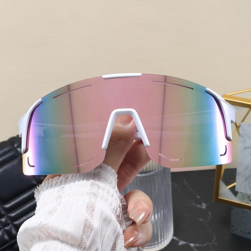 Odporne na uderzenia Okulary przeciwsłoneczne do sportów outdoorowych: Duża Rama, Antyrefleksyjna, Ochrona Przeciwsłoneczna i Modny Design do Kolarstwa i Narciarstwa.