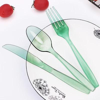 Set d'ustensiles en plastique jetables