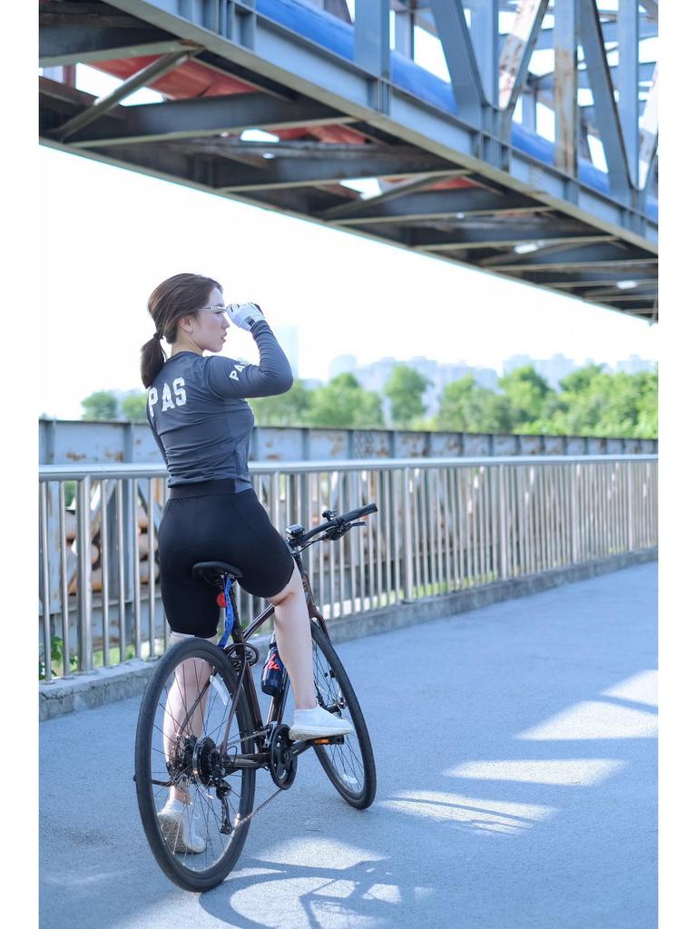 PAS 2024 Summer Thin Breathable Sunscreen Cycling Jersey for Men & Women