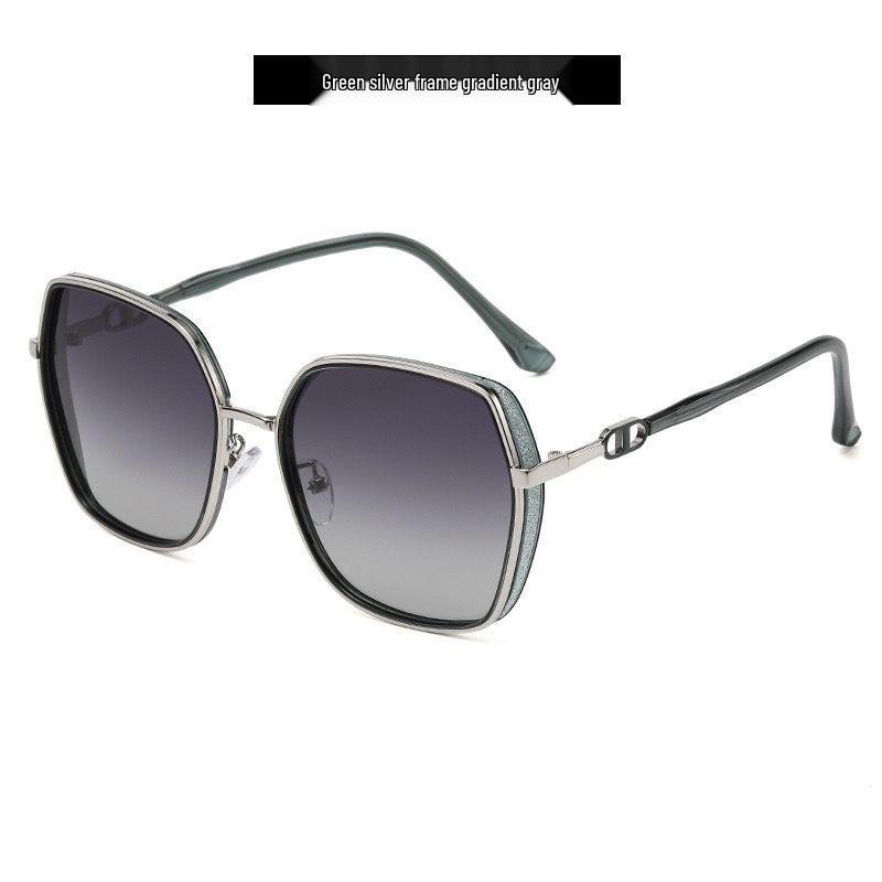 Stylish Large Frame Sunglasses: UV Protection & Slimming High-Definition Design