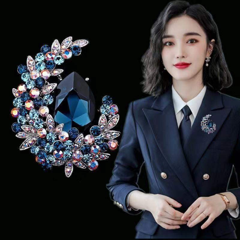Court Vintage Luxury Crystal Brooch, Exquisite Fashion Coat Suit Accessories Women's Clothing Shawl Buckle Pin