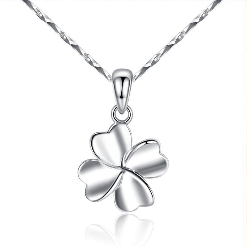 Sterling Silver Four-Leaf Clover Necklace for Women - Elegant Clavicle Chain Pendant, Perfect Valentine's Day Gift.