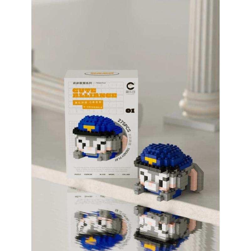 MINISO Cartoon Ornaments Micro Building Blocks Action Figures Nano Blocks Disney Sanrio Kids Toys Christmas Birthdays Gifs