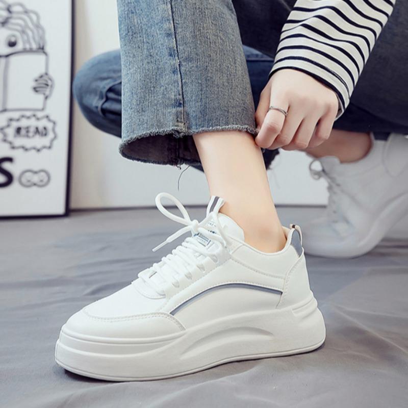 New Womens Small White Shoes Fashion Luxury Brand Warm Comfortable Casual Sneakers Woman All-match Flats Shoes Zapatos De Hombre