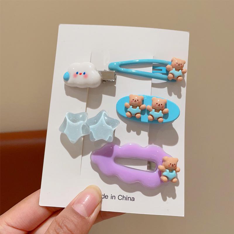 Adorable Bear Hair Clip for Girls: Duckbill Side Bangs Clip, Children's BB Star Hairpin.