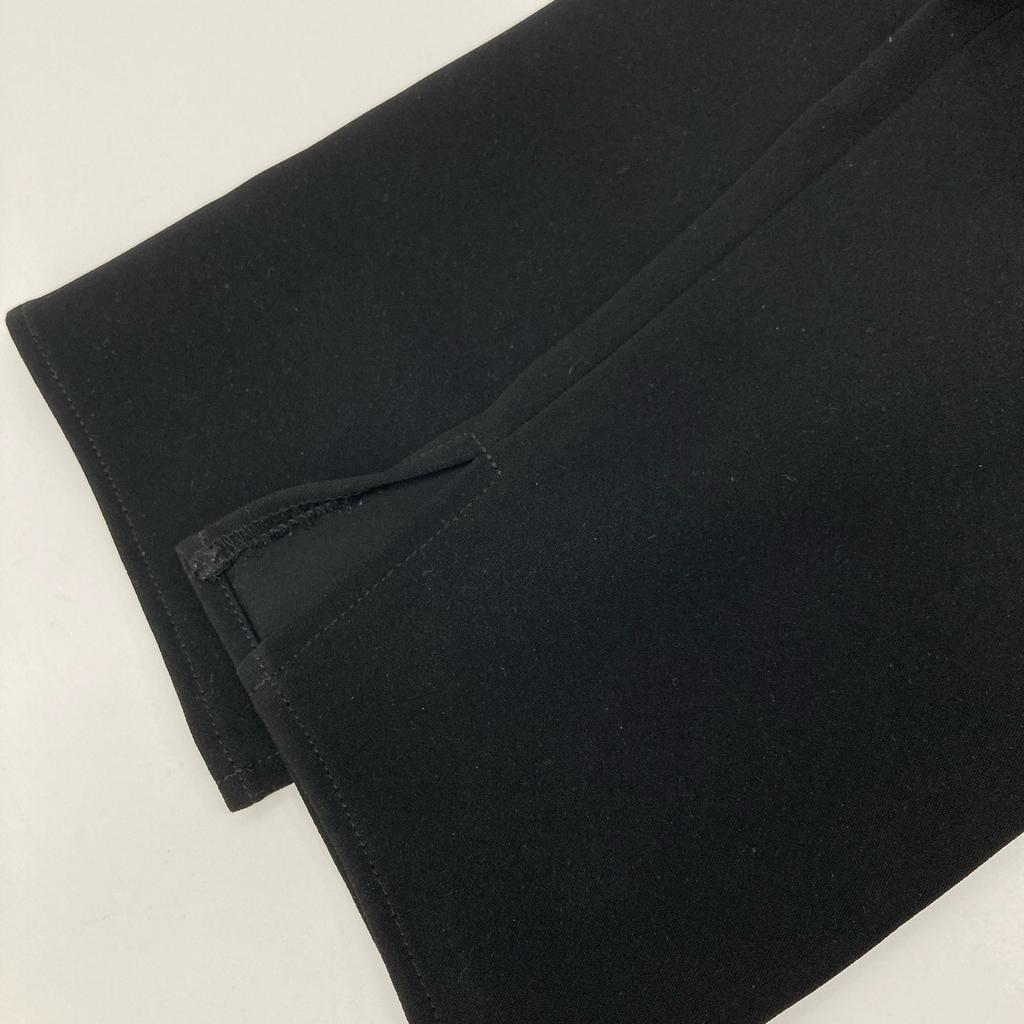 YOKOCHAN YCP-121-093 Black V-neck Petal Jumpsuit Suit Setup 36 blackUsed