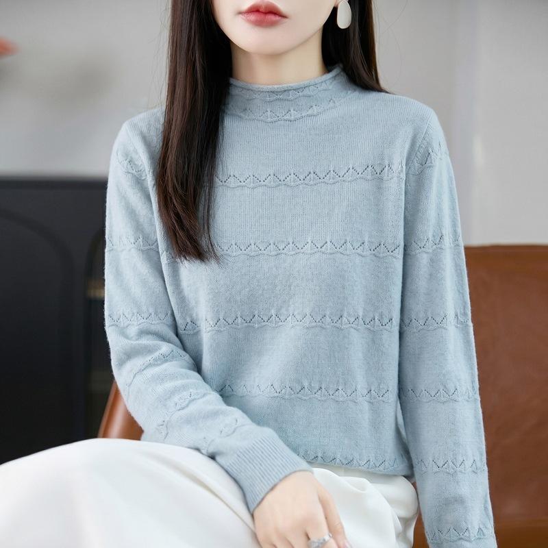 Heavy-duty Hook-patterned Mid-neck Knitted Sweater for Women, New Style, Fashionable and Warm, As A Base Layer Top.