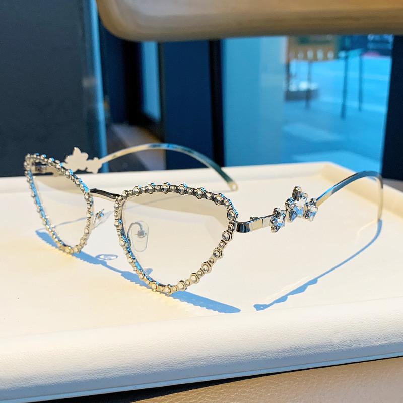 Cat Eye Sunglasses For Women With Diamond Embellishments Uv400 Sun Protection Fashion Accessory