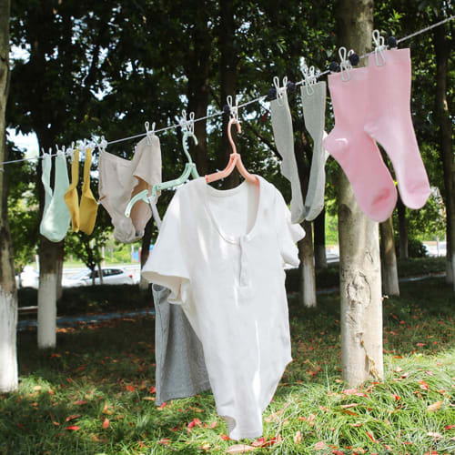 Clothes Drying Wire, Clothesline with 12 Clips, Travel, Camping, Windproof, Elastic, Portable, Indoor/Outdoor Use, Rainy Season, Room Drying, Storage