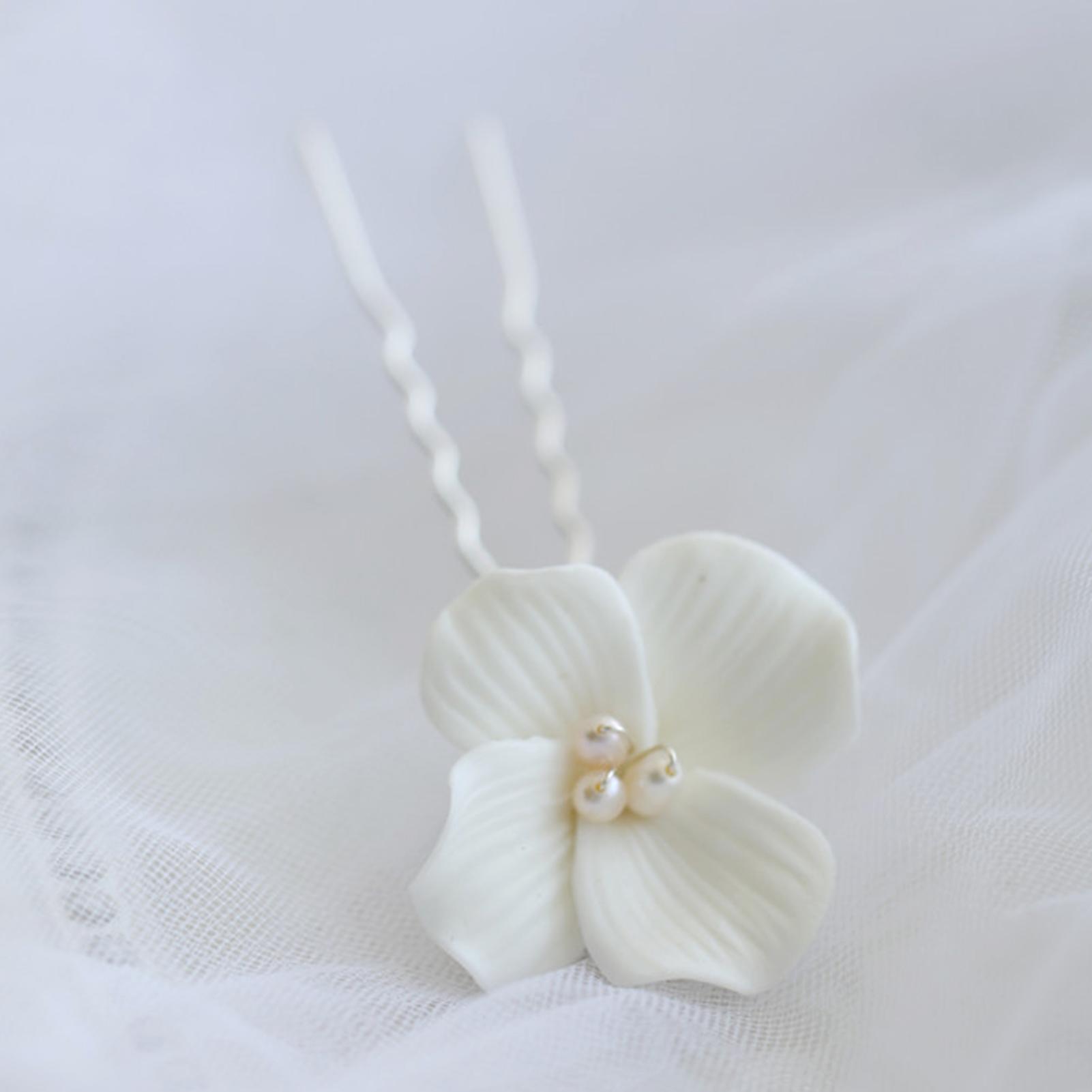 

Белая керамическая заколка для волос в виде цветка, минималистичные аксессуары для волос для женщин, свадебные шпильки для волос, бохо заколка для волос