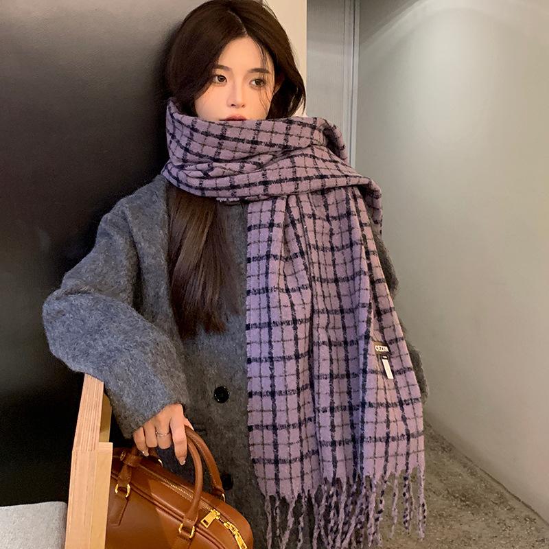 Scarf women's autumn and winter versatile thickened warm neck protection plaid scarf high-end knitted new model