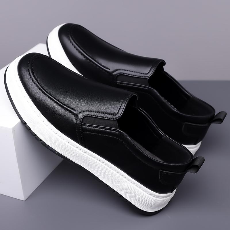 Mode Low-Top Weiße Herrenschuhe Schuhe mit weicher Sohle für Herren Slipper Nieten Designer-Sneakers Lässige flache Schuhe Herren Mokassins