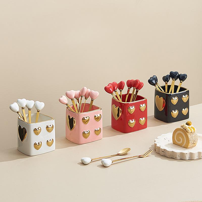 Luxury Gold-plated Ceramic Fork and Spoon Storage Jar Stainless Steel Fruit Fork and Spoon Box Modern Heart Ceramic Storage Jar