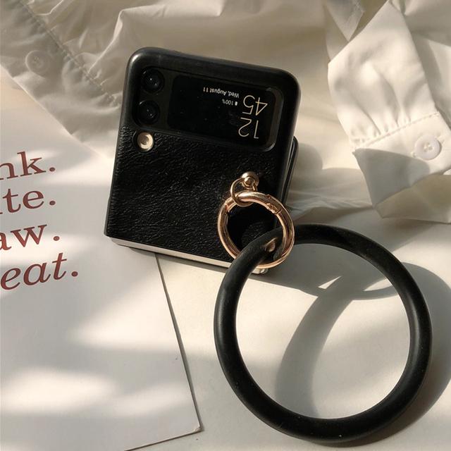 

Роскошный чехол для телефона из искусственной кожи для Samsung Galaxy Z Flip 3 5g Жесткая задняя крышка ПК с портативным браслетом For Samsung Z Flip