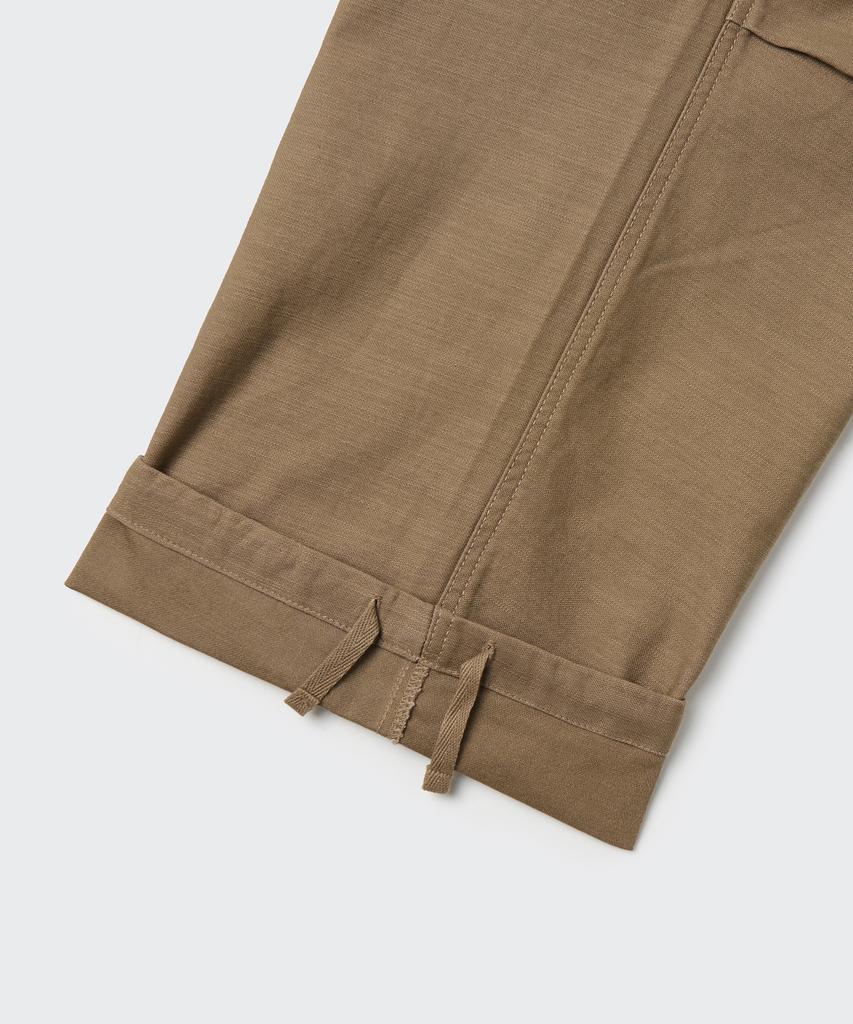 MUSINSA STANDARD Back Satin Parachute Cargo Pants [Sand Beige]