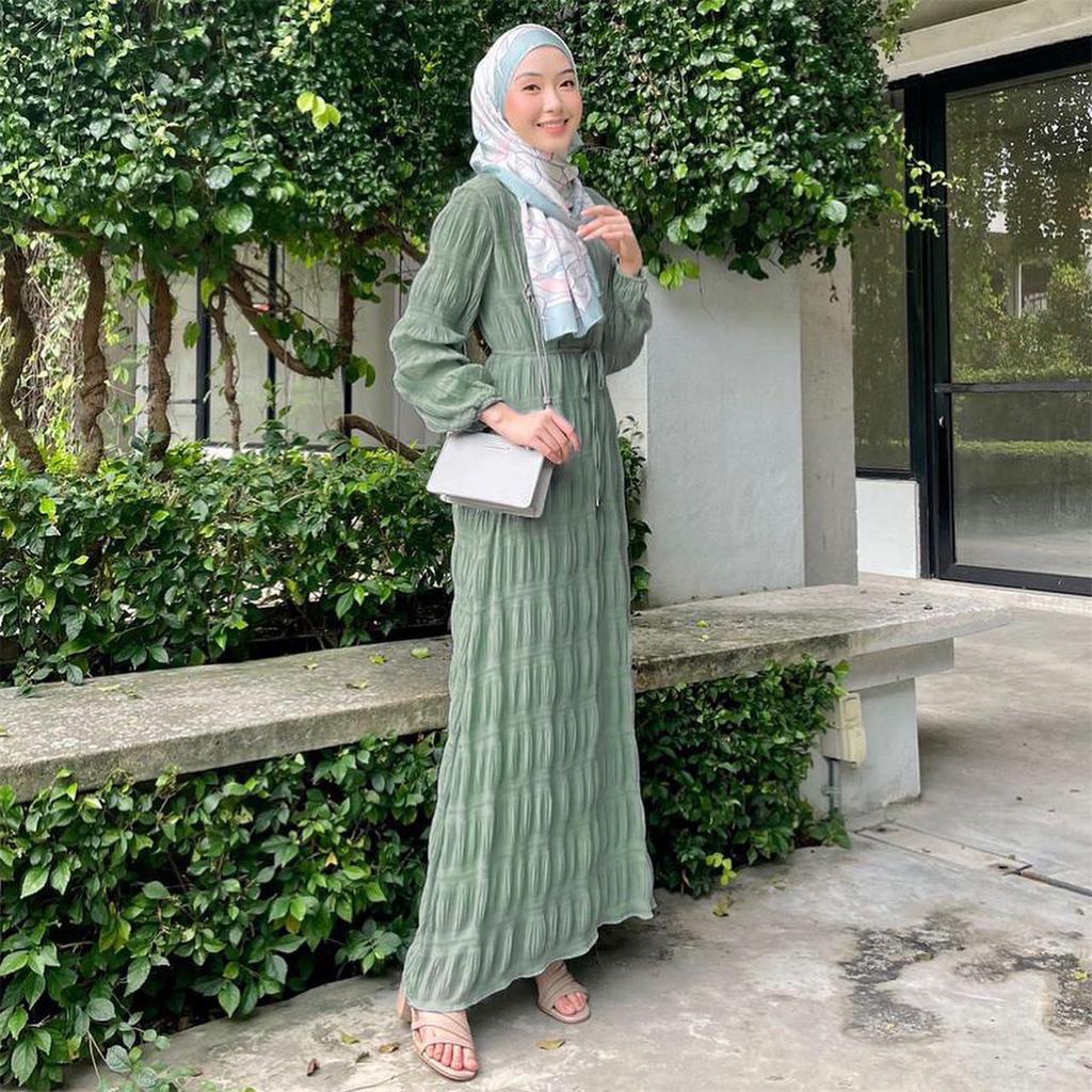 M217#6: Multi-color Muslim Women's Middle Eastern Chiffon Long Dress - New Malaysian Pleated Robe Design