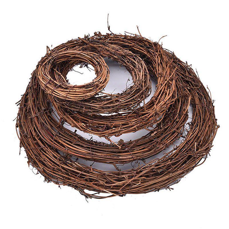 Graceful Christmas Natural Dried Rattan Wreath For Memorable Holiday Decor