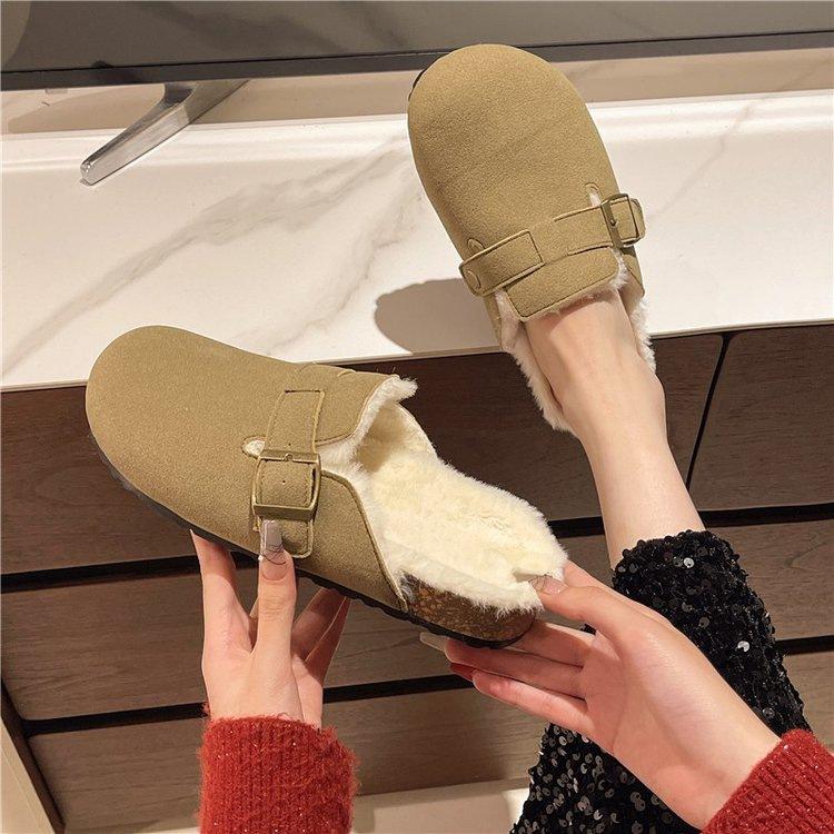 

Autumn and winter thick-soled women s one-pedal velvet Boken baotou half-tow cotton tow new fluffy slippers 40