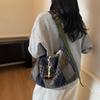Large Capacity Messenger Bag Casual and Lightweight Plaid Design with Adjustable Shoulder Straps Fashionable Shoulder Bag KTB