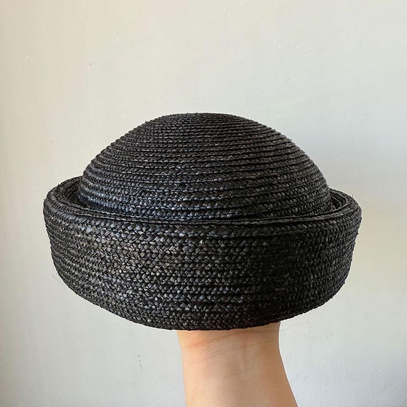 Classic Summer Flat Beret Natural Straw Hat for Women Sun Hat Circle Concave Top Beach Hat Church Derby Party