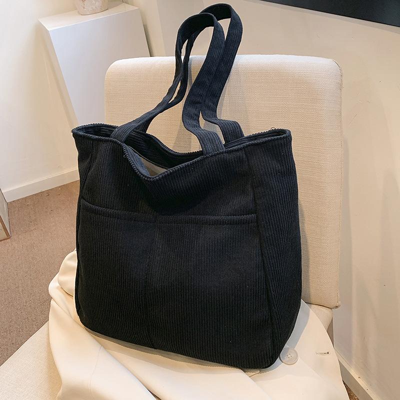 

Вместительная простая и модная сумка-тоут для поездок на работу, женская, новая коллекция осень-зима 2025, литературная вельветовая сумка через плечо чёрный