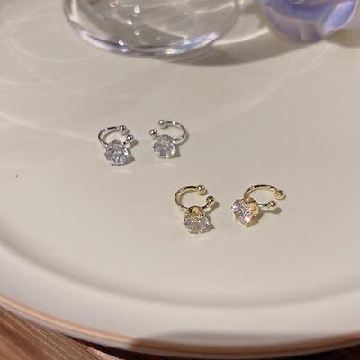 Koreai cirkon fülmandzsetta: Elegáns, divatos, piercingmentes, teljesen passzoló női fülbevaló