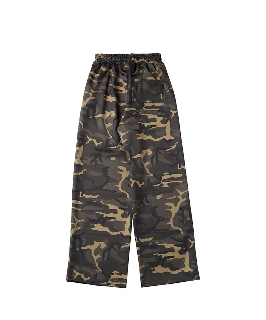 URBANAGE Camo Single-Pleat Wide Sweatpants_Khaki
