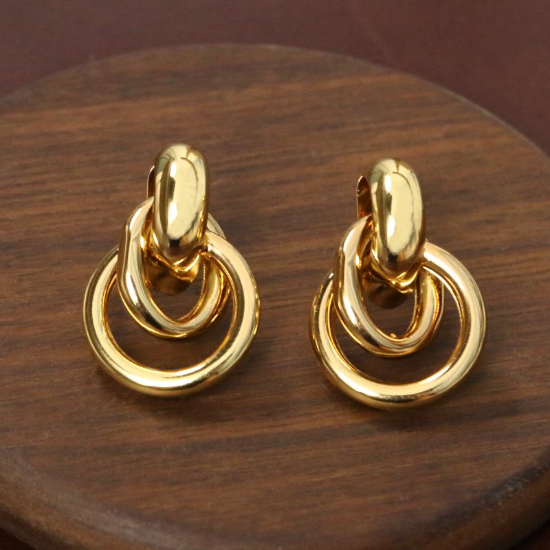 925 Sterling Silver Interlocking Circle Stud Earrings - High-End European & American Style