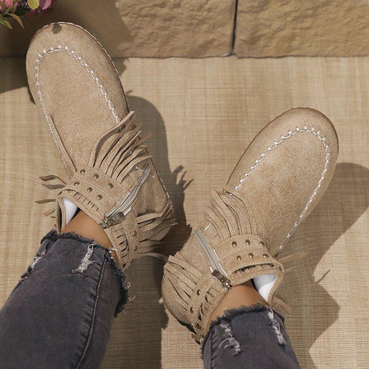 

Большие заклепки с кисточками, металлической пряжкой и короткими ботинками-сигаретами, женские осенне-зимние новые теплые женские ботинки с плоской подошвой 2025 года 43