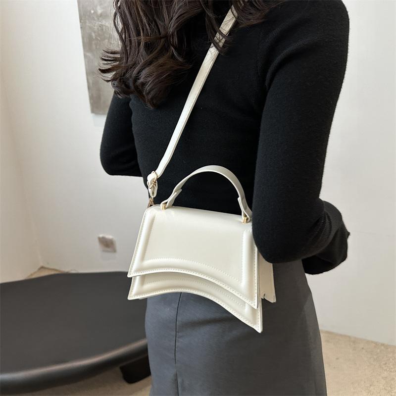 Small fresh and simple small square bag 2024 autumn new casual fashion shoulder bag casual handbag oblique span bag women