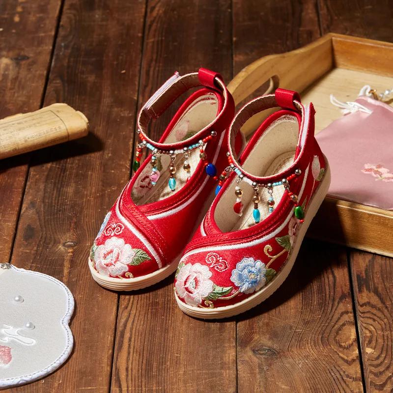 

Детская обувь ханьфу с вышивкой, обувь принцессы для девочек, китайская традиционная подвеска, детская повседневная обувь на плоской подошве с ремешком на щиколотке, модная обувь 25 красный