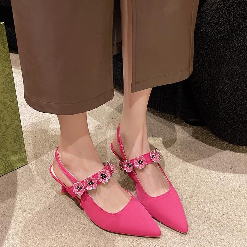 2024 New French Chunky Heel Mary Jane Shoes Spring and Autumn Women  Pointed Small Leather Shoes Silver Single Shoes