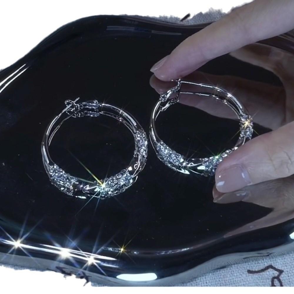 Trendy Zircon Large Round Earrings Exaggerated Simple Hoop Earrings Light Luxury Women Ear Jewelry Daily Wear