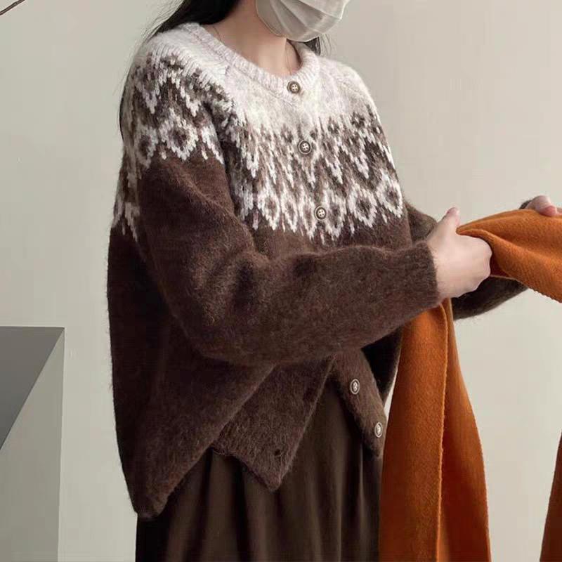 Fashion contrast jacquard long-sleeved knitted cardigan, single-breasted round neck loose sweater jacket women 7059#