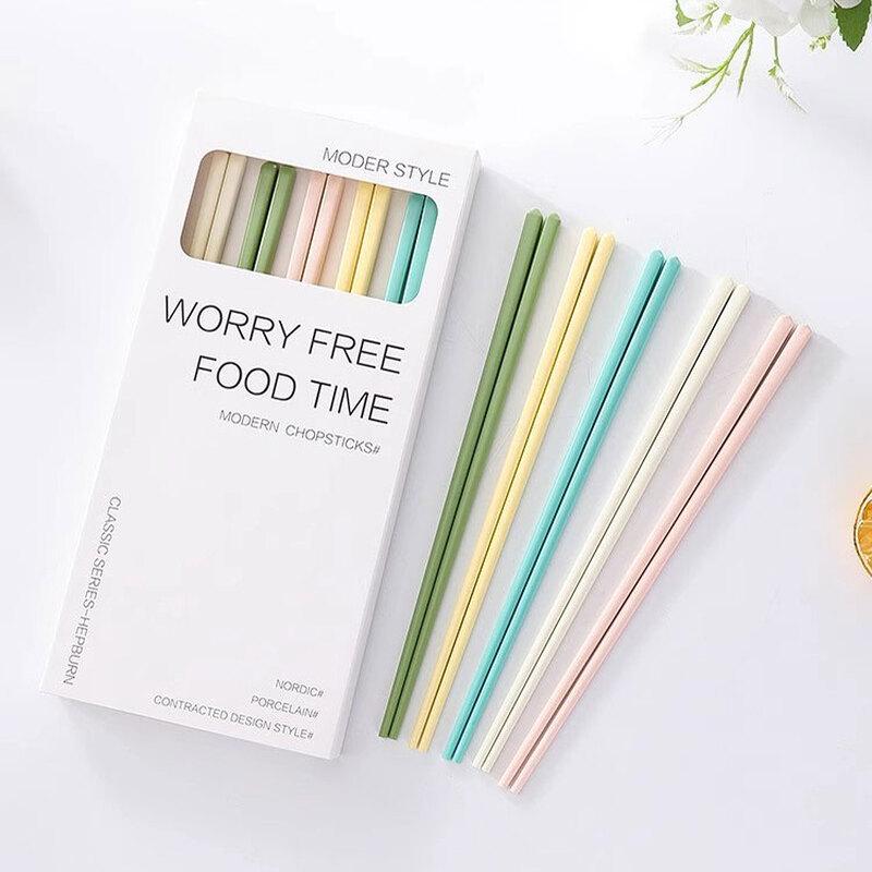 Cream-Style Ceramic Chopsticks Set