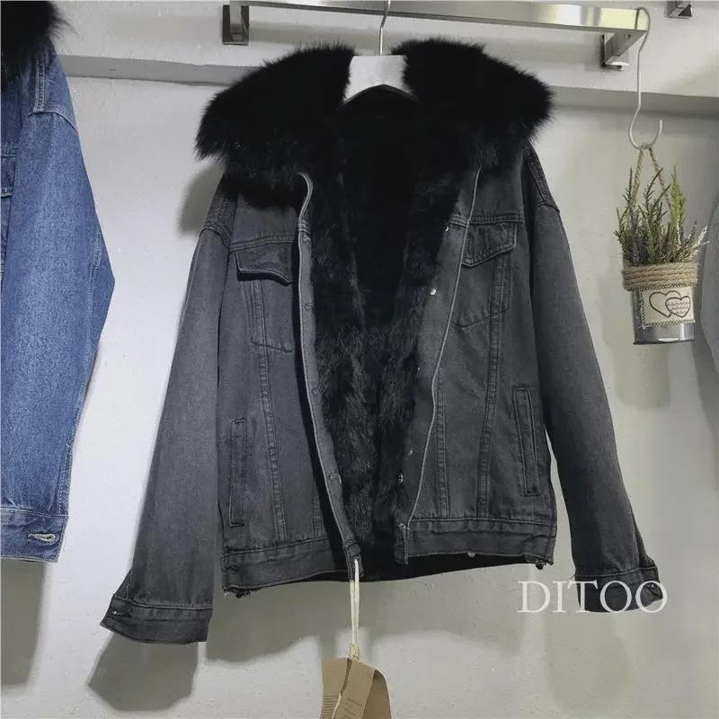 Women's 2025 Winter Denim & Velvet Jacket: Korean Style Loose Fit, Detachable Fur Collar, Thick Short Fur.