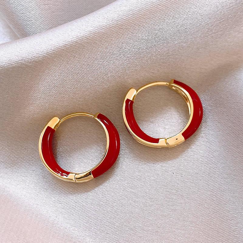 

Stud Earrings Autumn and Winter Fashion Design Earrings Light Luxury Temperament High-end Earrings